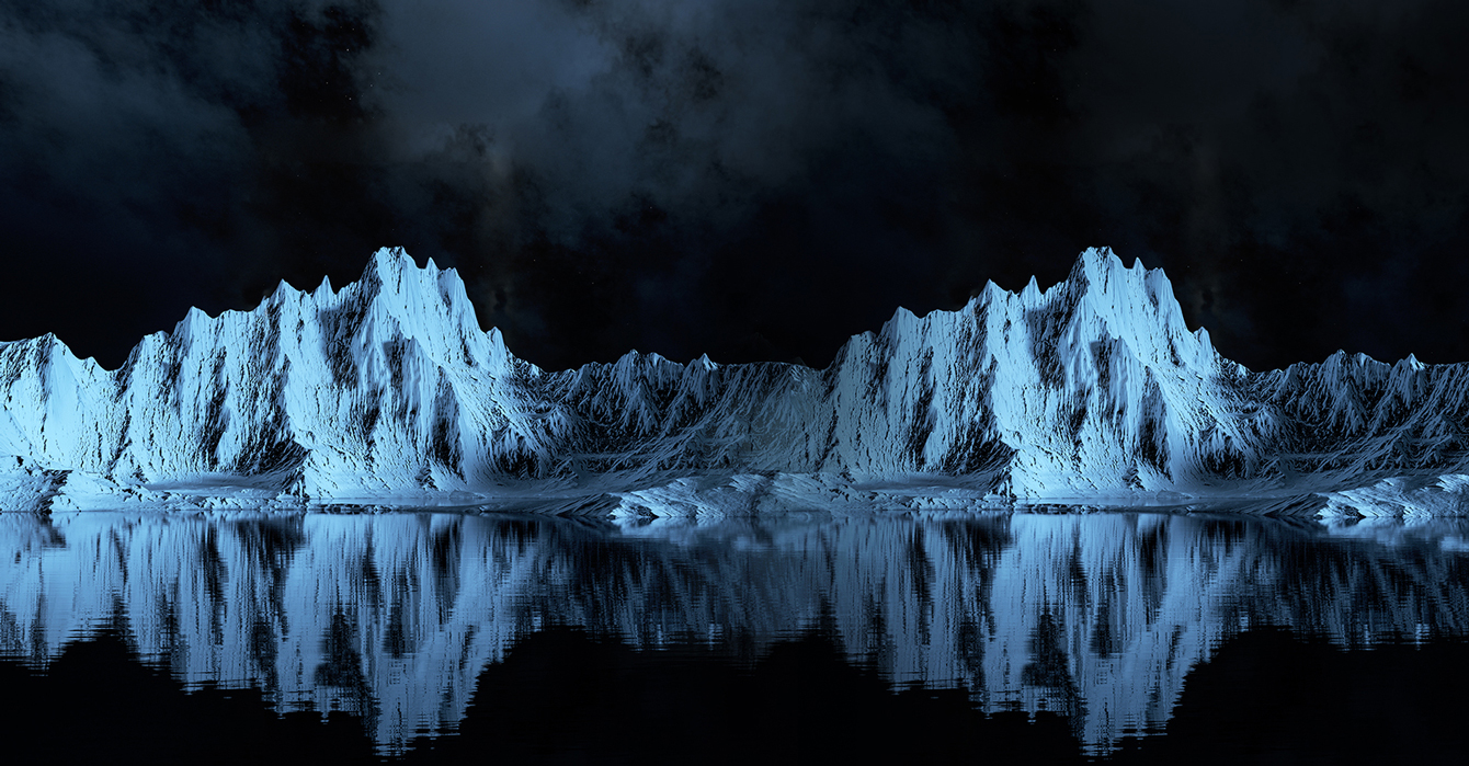 A clear expression of the contrast between light and dark allows the glacier to be reflected on the water more vividly during a dark night.