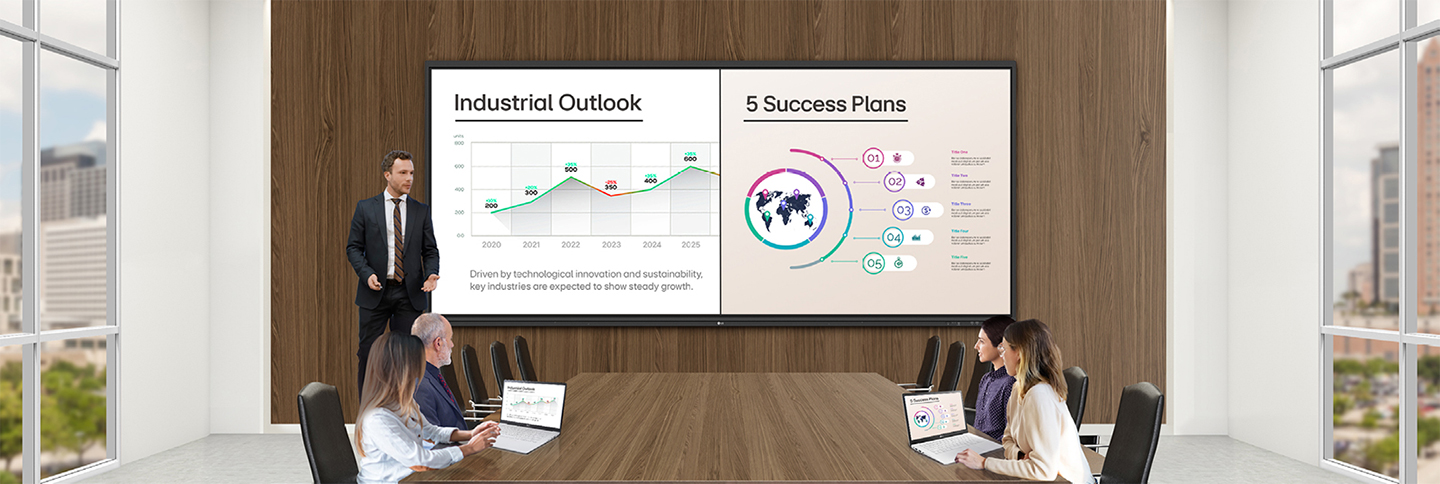 The screens of meeting participants are wirelessly shared on LG's interactive widescreen, allowing multiple people to simultaneously share their materials on a single screen without cable interference, thereby facilitating fluid discussions.